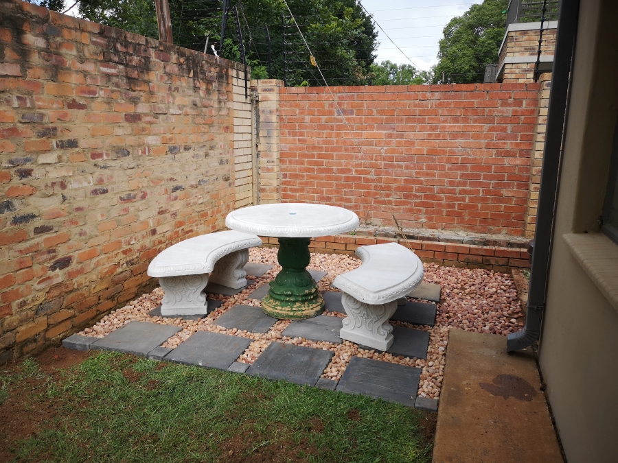 9 Bedroom Property for Sale in Bult North North West